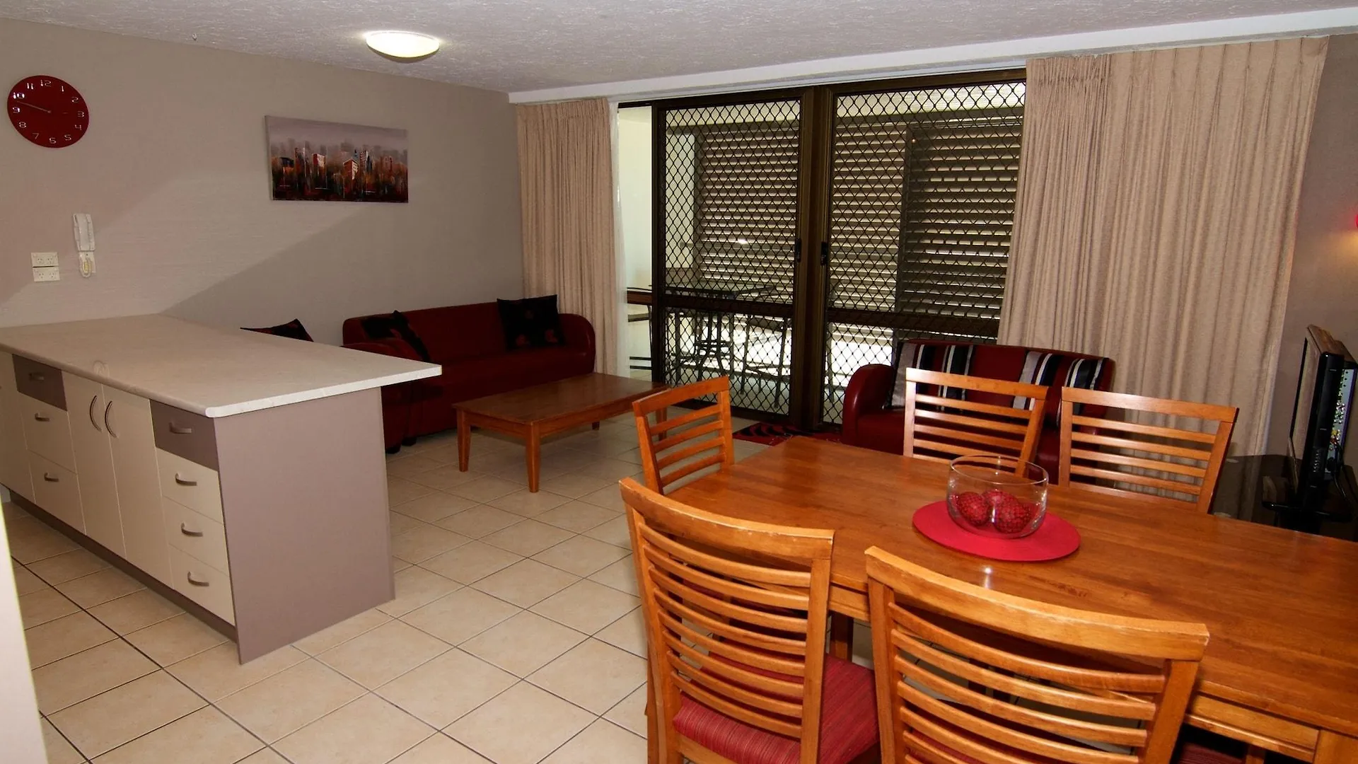 Merrima Court Holidays Aparthotel Caloundra