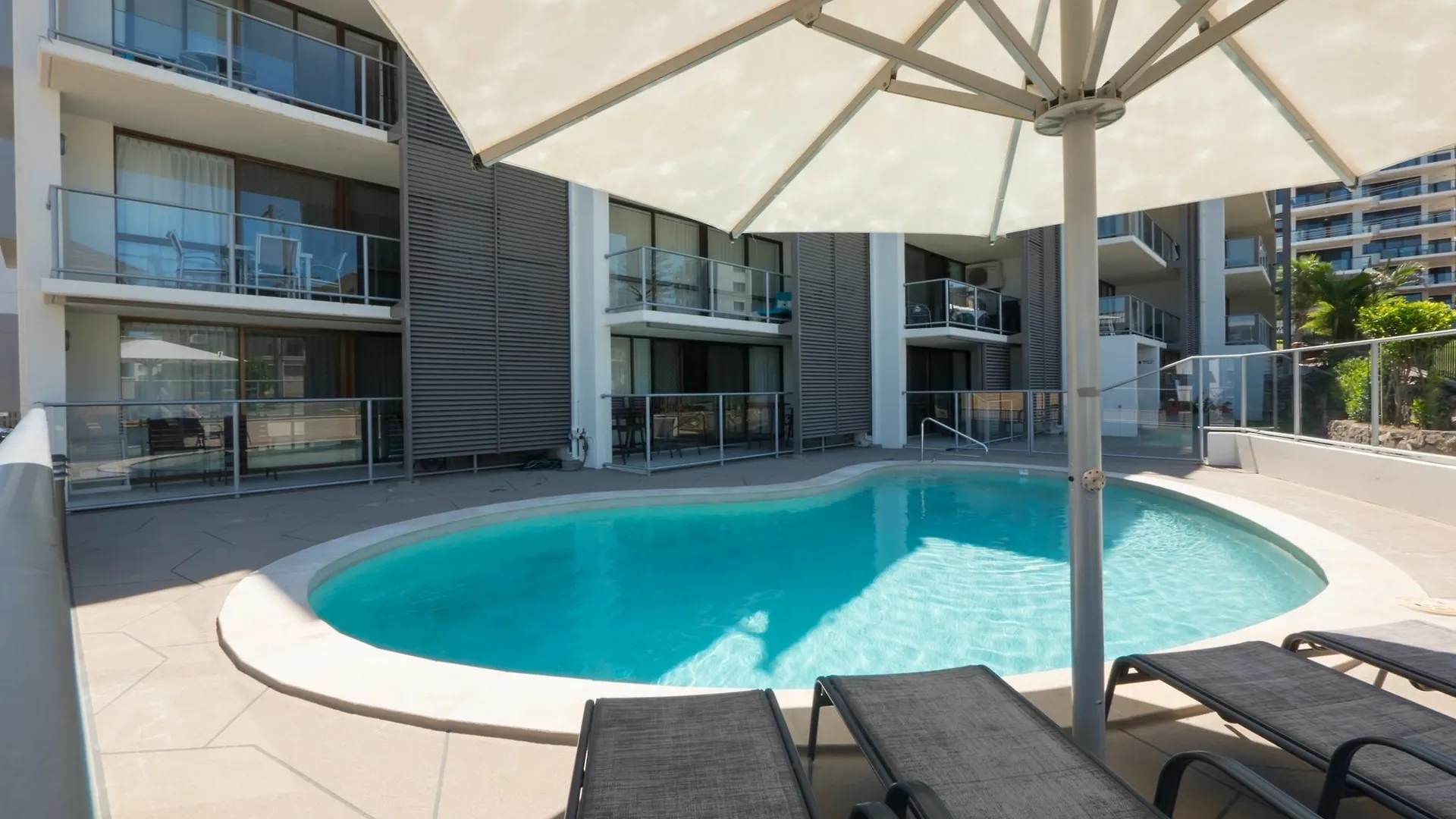 Merrima Court Holidays Aparthotel Caloundra